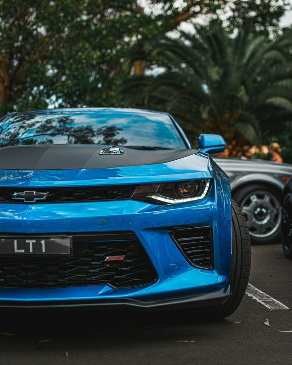 What's the Optimal Way to Install Performance Camshafts in a Chevrolet Camaro SS?